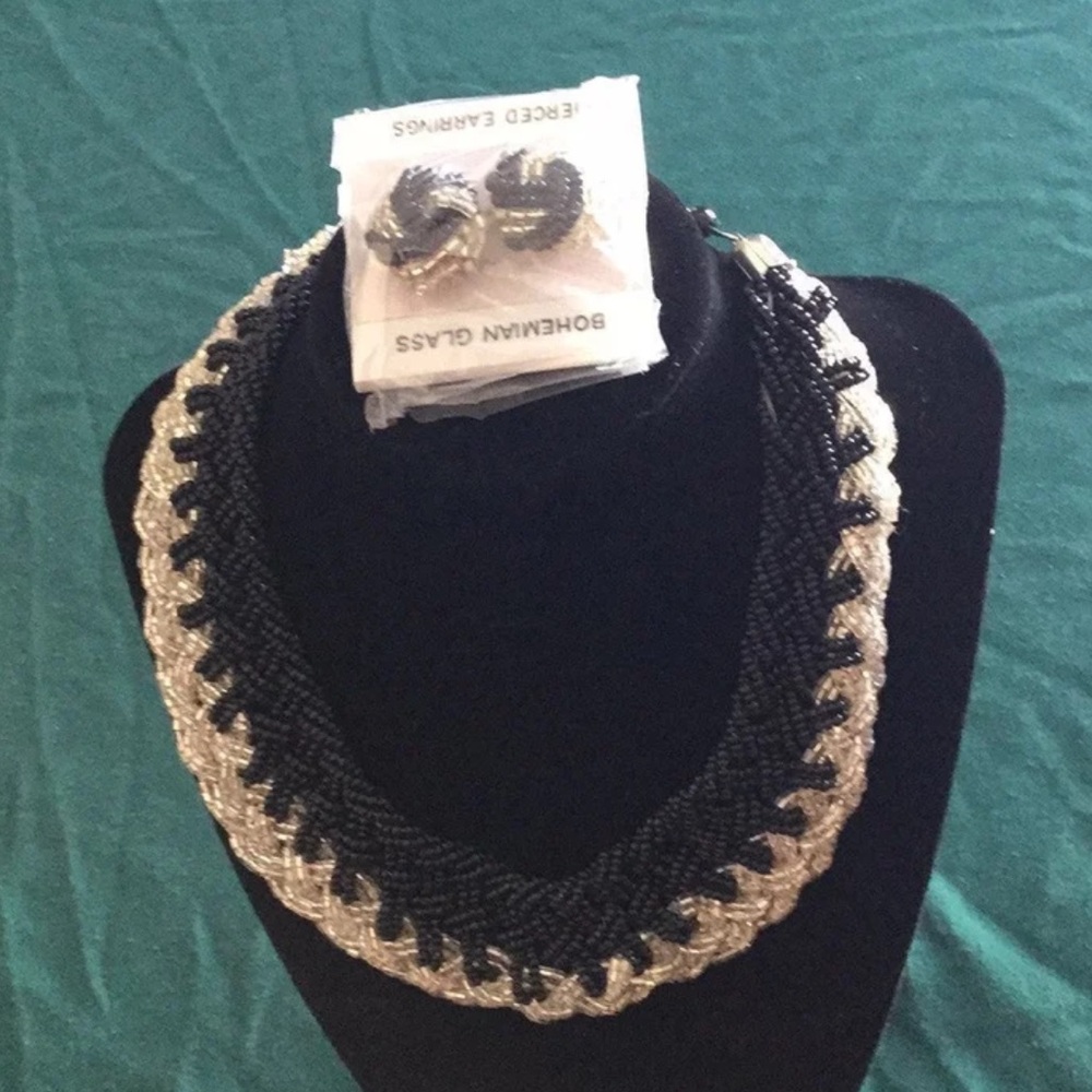 Necklace Set